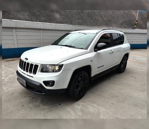 JEEP COMPASS 2.0 SPORT 4X2 16V GASOLINA 4P AUTOMÁTICO
